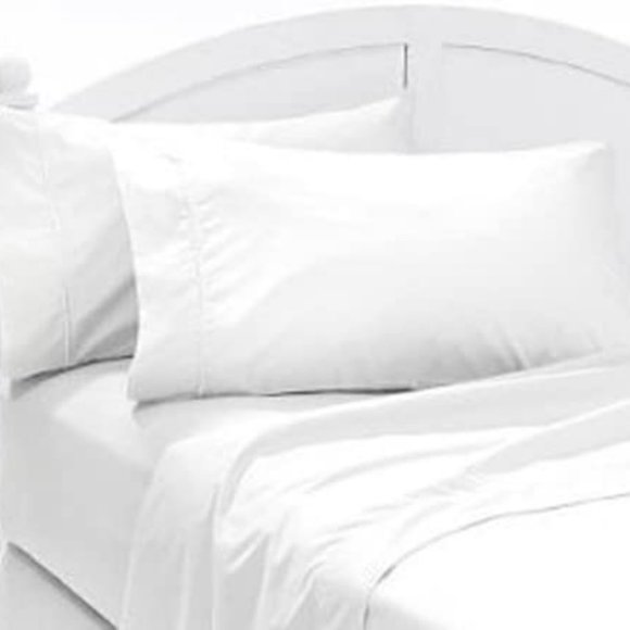 Other - Aunt Martha's Pillowcase Pair - Standard 20"X30"-White ! NEW